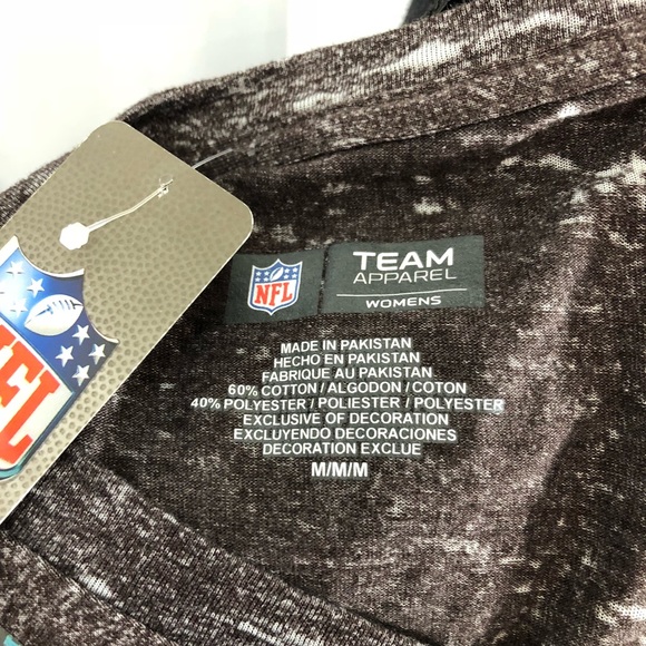 🆕 Cleveland Browns v-neck tee - Picture 8 of 8